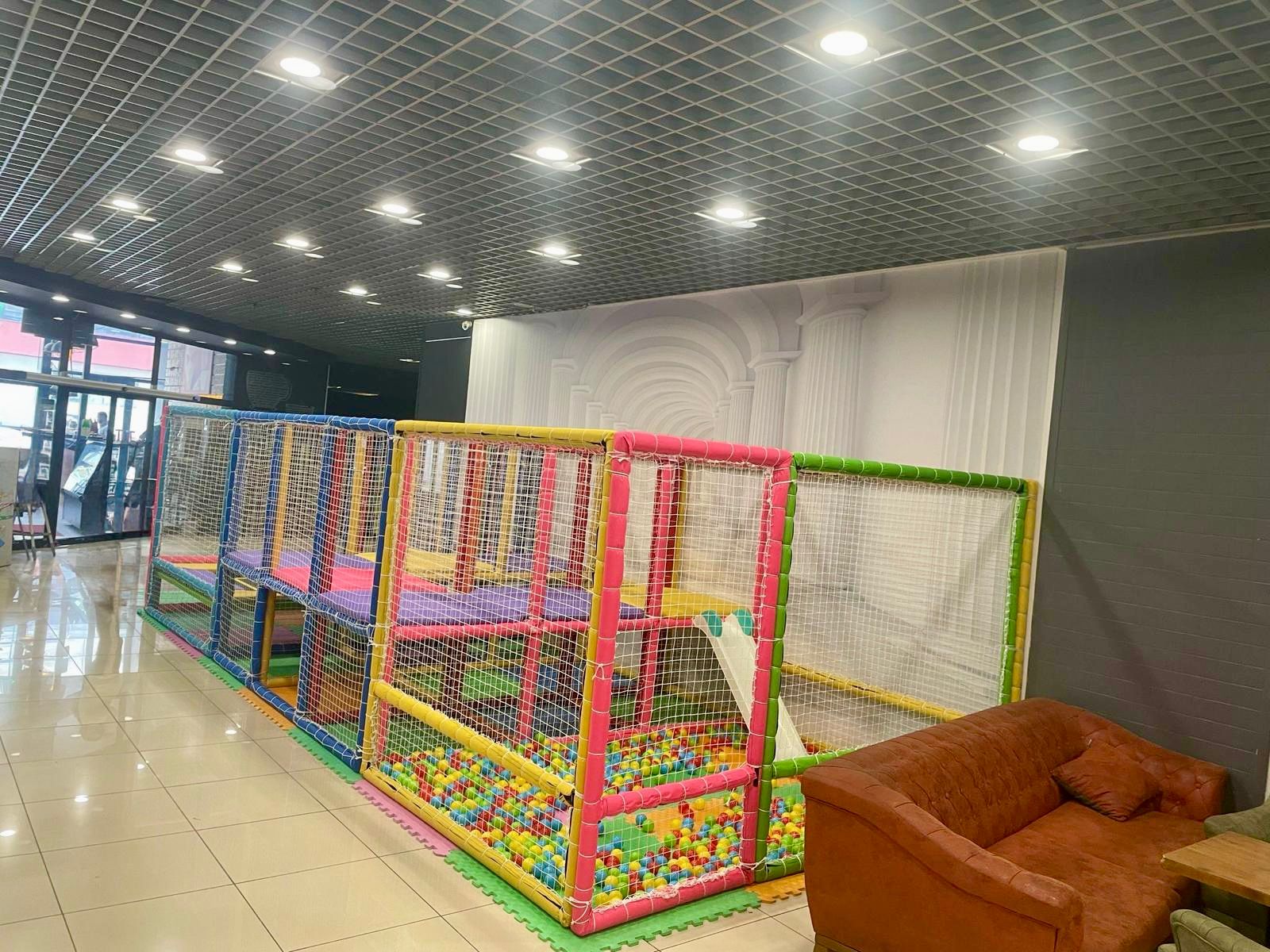 Top Havuzu ve Trambolin Seti 7x3 Oyun Alanı - Görsel 2